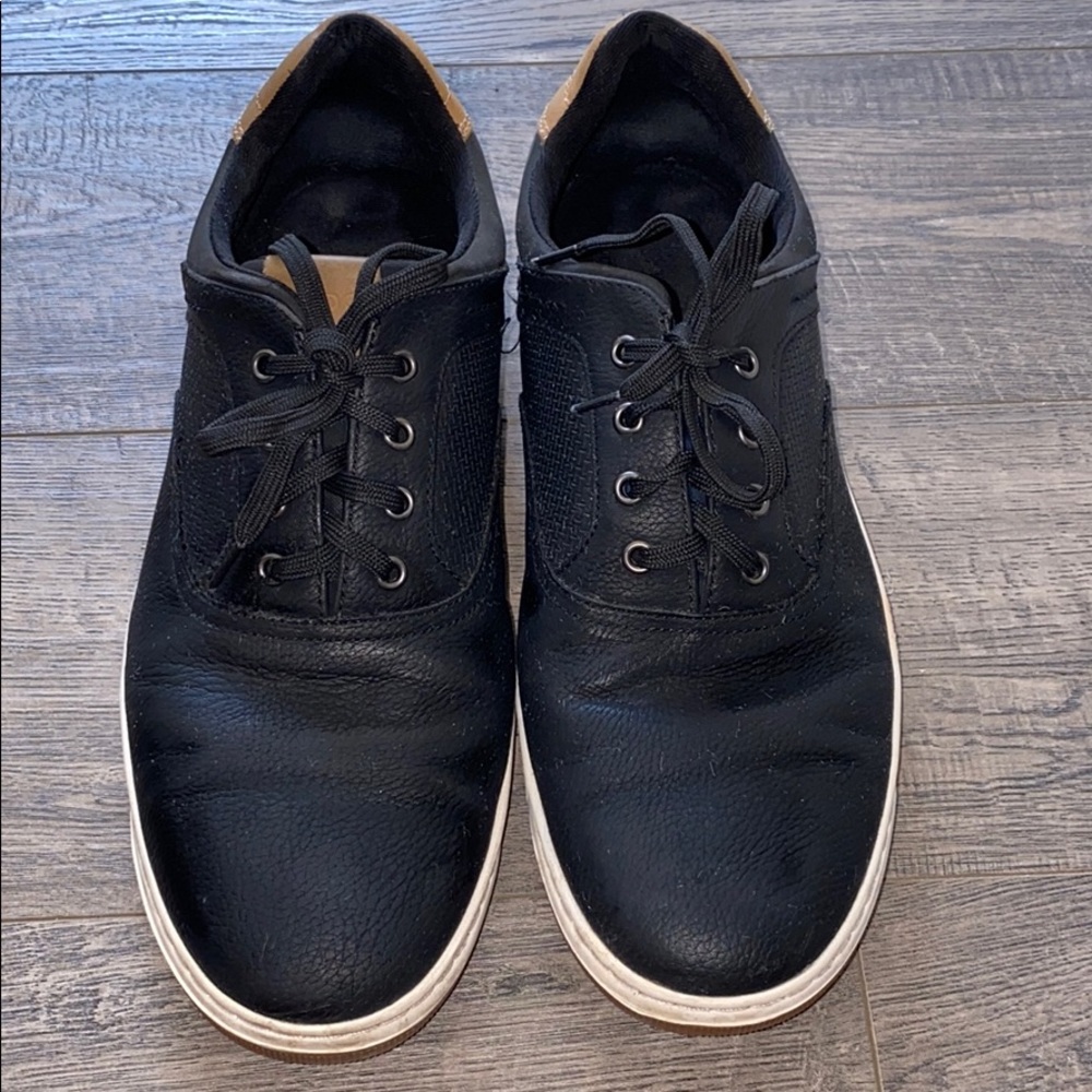 Black leather sneakers